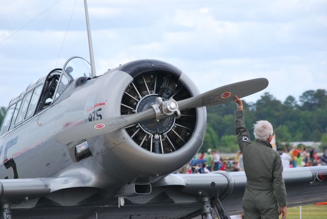 North American T-6 Texan (N3JC)