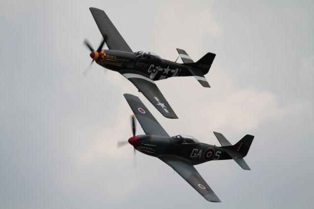 North American P-51 Mustang —