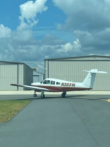 Piper Cherokee (N3031K)