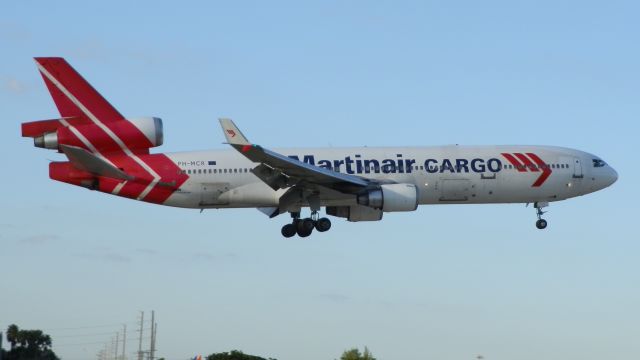 Boeing MD-11 (PH-MCR)