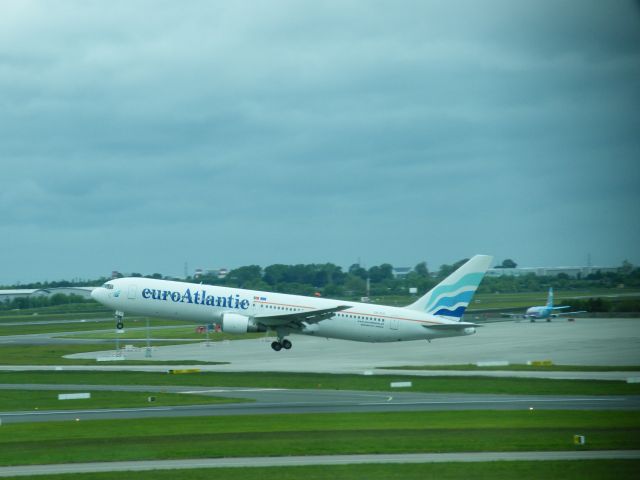 CS-TLO — - CS-TLO B767 CN 24138 OF EUROTLANTIC SEEN HERE IN EIDW 21-05-2011 CALLSIGN FOR FLIGHT WAS AMSTEL 711F