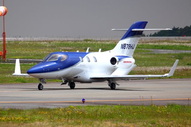 Honda HondaJet (N878HJ) - Demo Flight