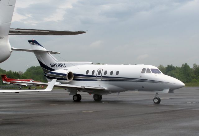 Hawker 800 (N828PJ)