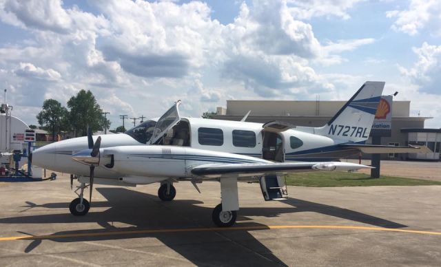 Piper Navajo (N727RL) - N727RL at Millington Regional Jetport, Millington, TN