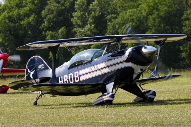 F-HBOB — - Pitts S-2B Special