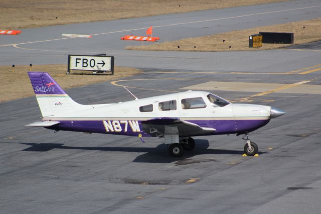 Piper Cherokee (N87W)