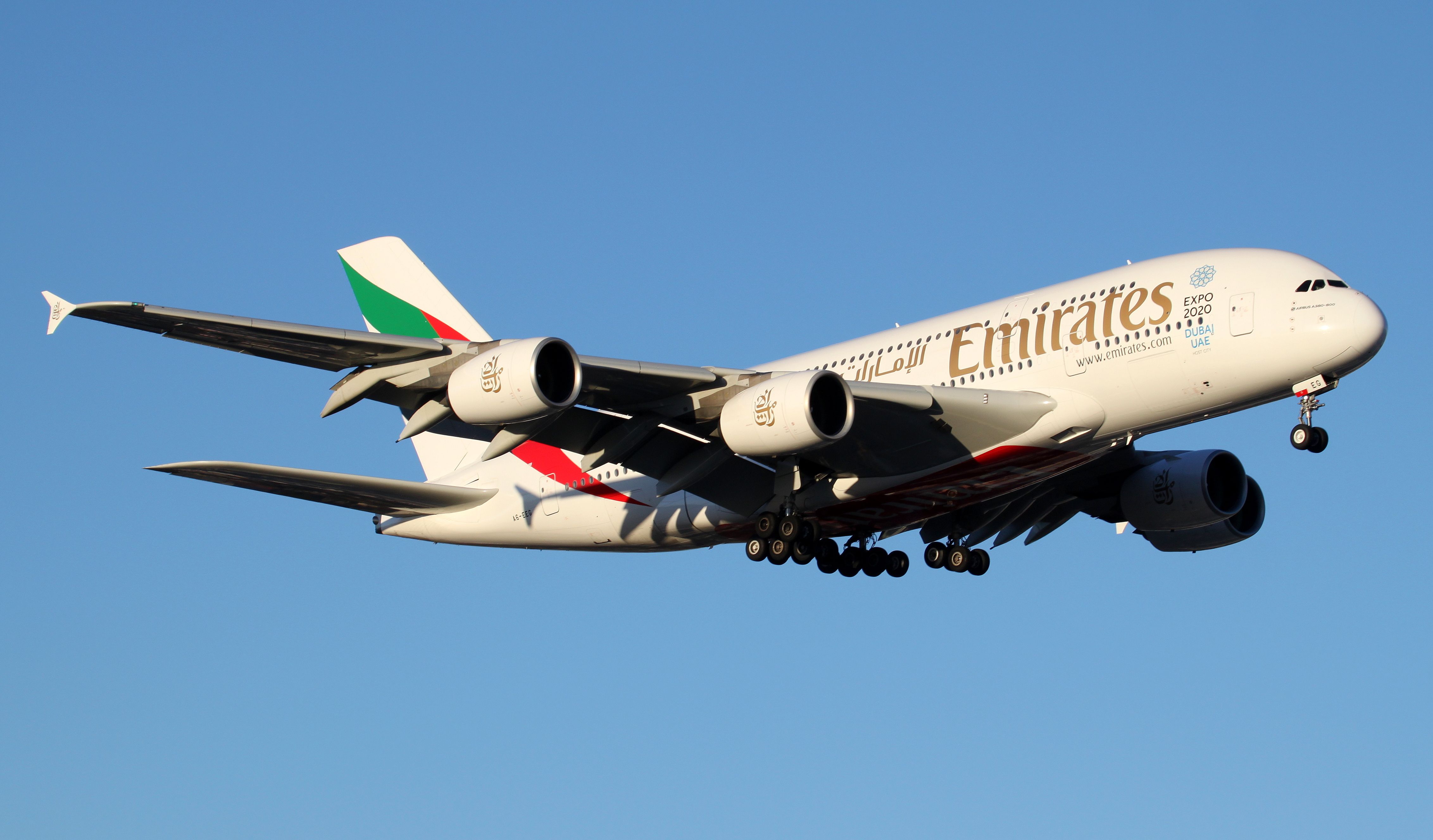 Airbus A380-800 (A6-EEG) - Short Final To Rwy 16R Dec 29 2015