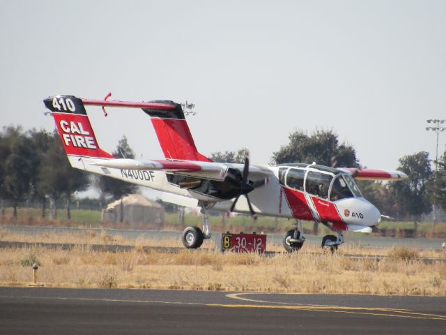 North American Rockwell OV-10 Bronco (N400DF) - OV-10 Bronco Landing at Porterville.