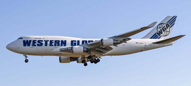 Boeing 747-400 (N452SN) - New addition to the Western Global fleet arriving to RSW.br /br /Photo taken 11/28/21.