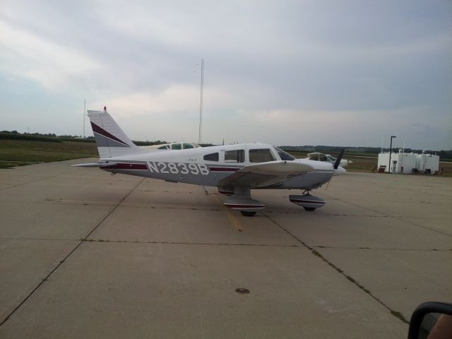 Piper Cherokee (N2839B)