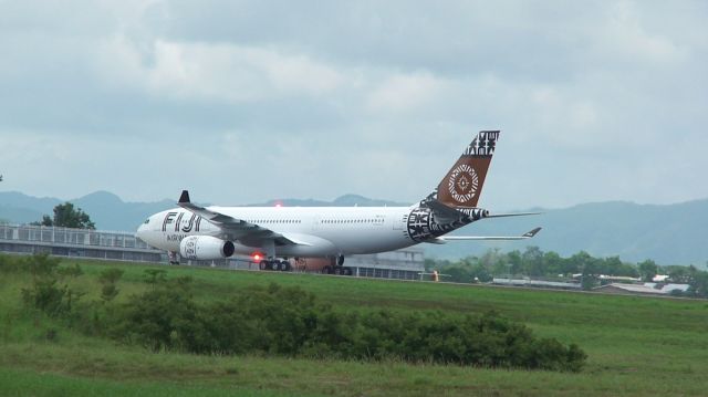 Airbus A330-200 (DQ-FJT) - FJI