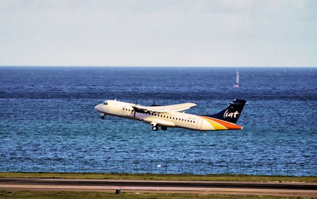 Aerospatiale ATR-72-600 (V2-LIC)