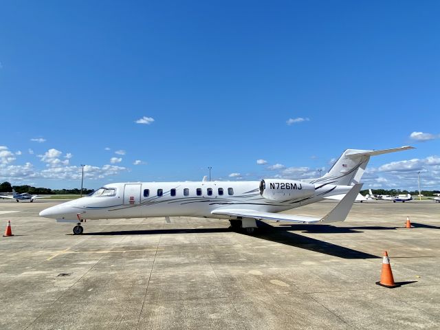 Learjet 45 (N726MJ) - Parked at KEVB 31OCT20. 