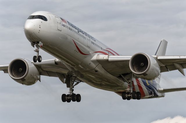 Airbus A350-900 (9M-MAC) - 4th August, 2024:  Flight MH 004 from KLIA is on short finals to runway 27L at London Heathrow. Aircraft is seen wearing the "Negaraku" special livery.