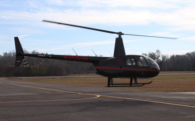 Robinson R-44 (N7081N) - A Robinson R-44 Raven II about to touchdown at Joe Starnes Field, Guntersville Municipal Airport, AL - January 14, 2017.