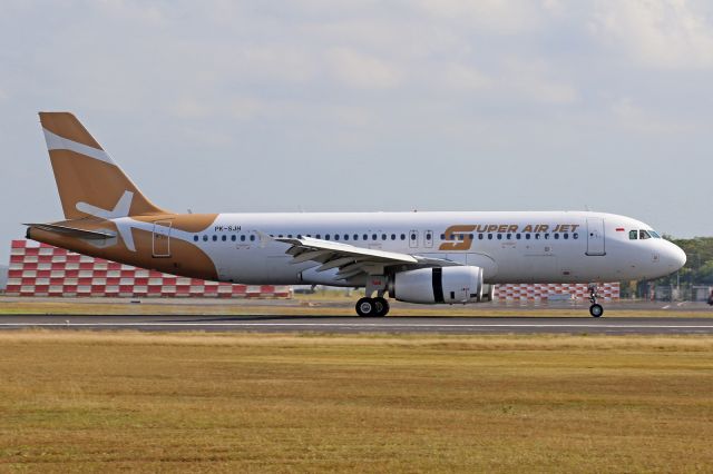Airbus A320 (PK-SJH)