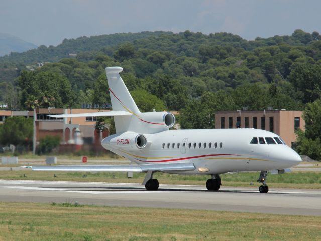 Dassault Falcon 900 (G-FLCN)