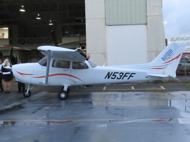 Cessna Skyhawk (N53FF)