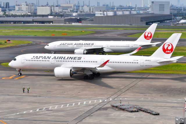 Airbus A350-900 (JA14XJ) - 2022.6.11br /JL903 HND→OKA