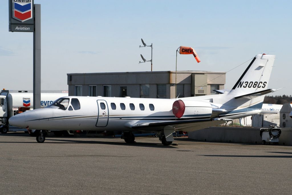 Cessna Citation II (N308CS) - Parked on the Atlantic Aviation ramp on 30-Mar-07.  Reregistered OE-GML, N8892D 1-Oct-11 then exported to Thailand 20-Jan-12 where it became HS-MED.