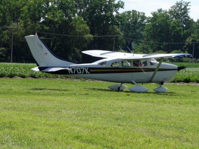 Cessna 205 (N707K)