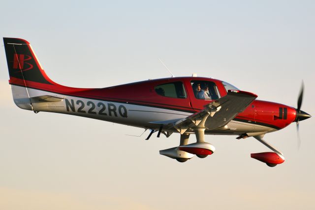 Cirrus SR-22 (N222RQ) - HelmsBriscoe