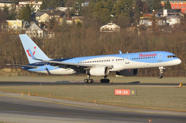 Boeing 757-200 (G-CPEU)