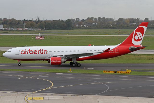 Airbus A330-200 (D-ALPF)