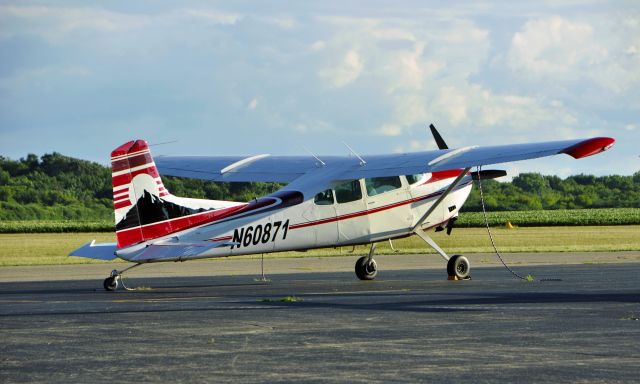 Cessna 336 Skymaster (N60871) - Cessna A185F N60871 in Ann Arbor