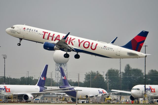 Airbus A321 (N391DN) - Thank You Delta for sending this bird in to IND on 09-10-20. Show departing 5-R. First time for this special livery to come to IND.