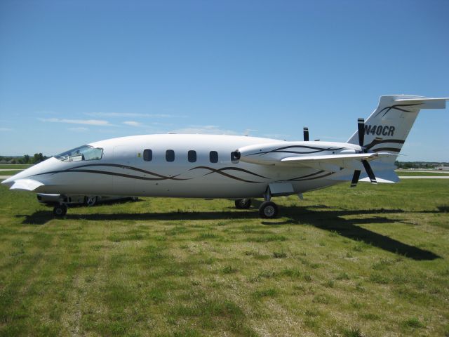 Piaggio P.180 Avanti (N677P) - This is one of the very few owner flown Piaggio Avantis in the U.S.