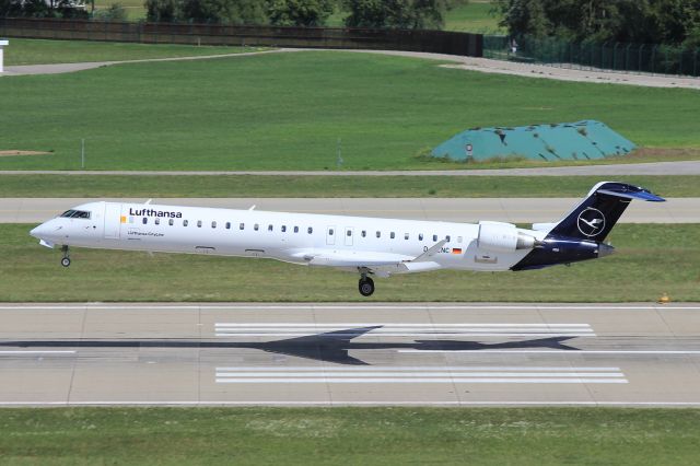 Canadair Regional Jet CRJ-900 (D-ACNC)