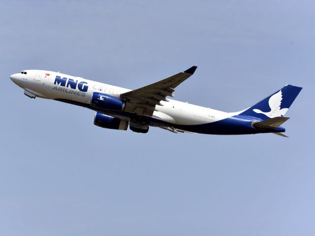 Airbus A330-300 (TC-MCZ)