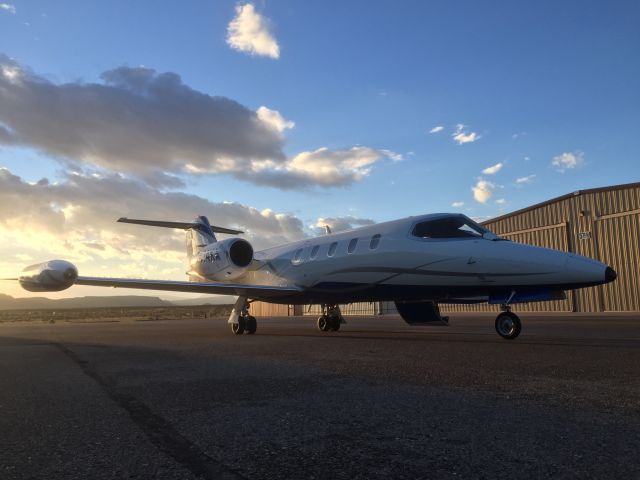 Learjet 35 (KCR474) - Sun sinking in St George, UT