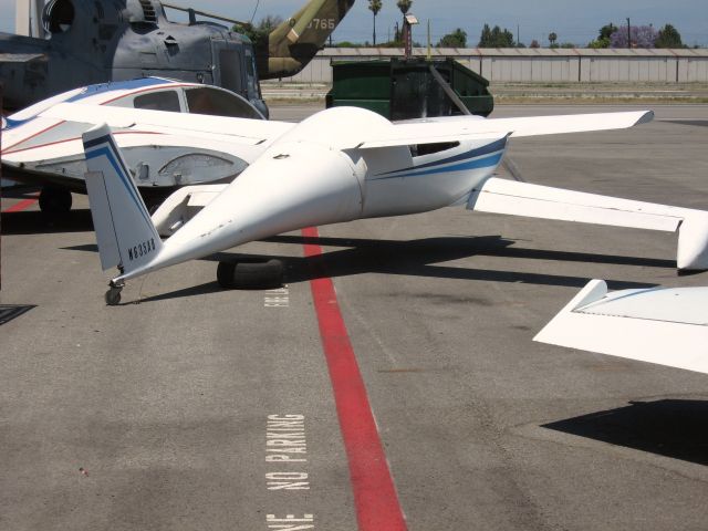 QUICKIE Quickie (N635AB) - PARKED AT COMPTON