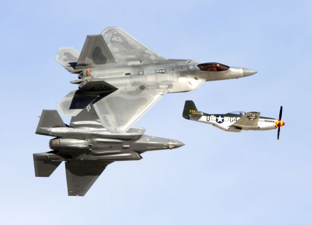 North American P-51 Mustang — -  Las Vegas - Nellis AFB (LSV / KLSV)br /Aviation Nation 2022 Air Show