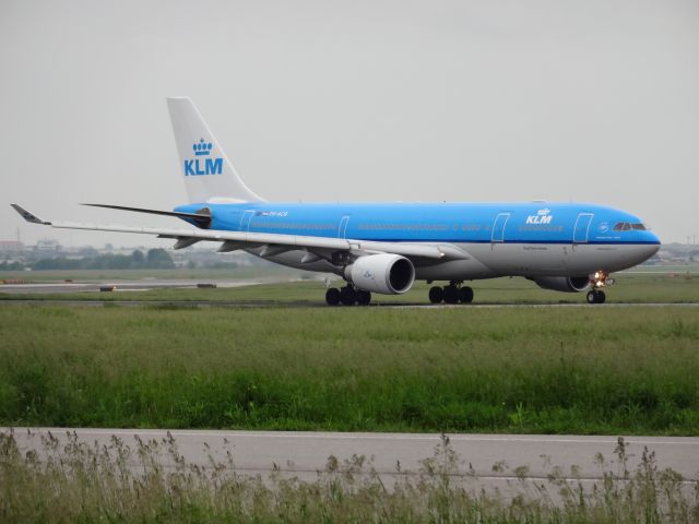 Airbus A330-200 — - Nice heavy at YYZ! KLM is a favorite of mine!