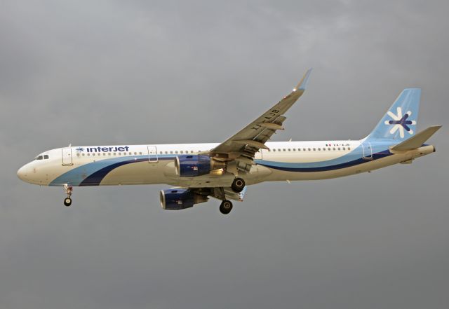 Airbus A321 (XA-AJB) - Interjet / Airbus A321-211 - MSN 7348 / XA-AJB / MMMX 05/2019