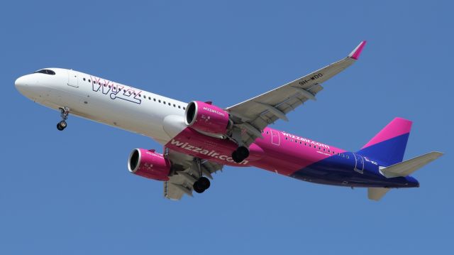 Airbus A321 (9H-WDO) - 05/08/2023: Flight LCA > TLV final to rwy30.
