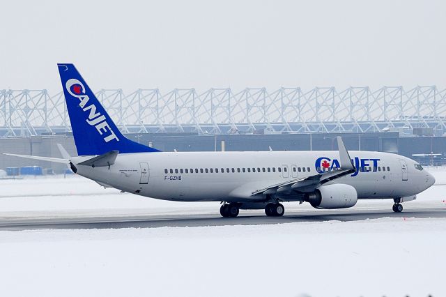 Boeing 737-800 (F-GZHB)