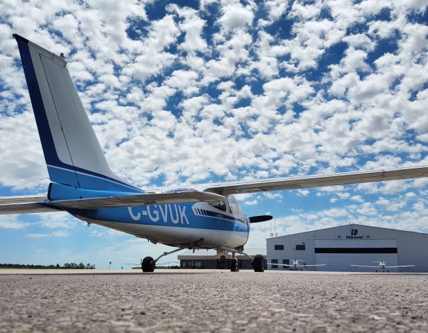 Cessna Cardinal (C-GVUK) - Cessna 177 with popcorn clouds