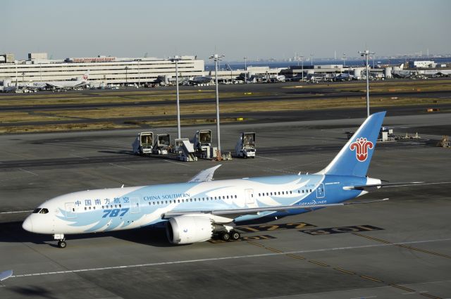 Boeing 787-8 (B-2788) - Taxing at Haneda Intl Airport on 2017/12/09