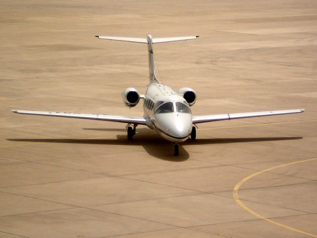 Hawker 800 (AP-RBA)