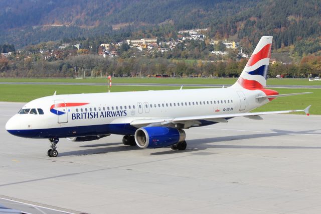 Airbus A320 (G-EUUM)
