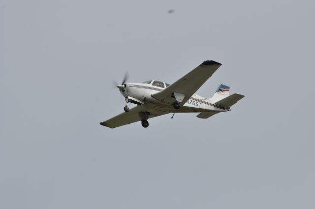Beechcraft Bonanza (36) (N176ST)