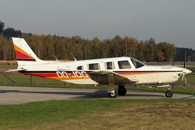 Piper Saratoga/Lance (OO-JOG)
