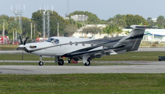 Pilatus PC-12 (N29BZ)