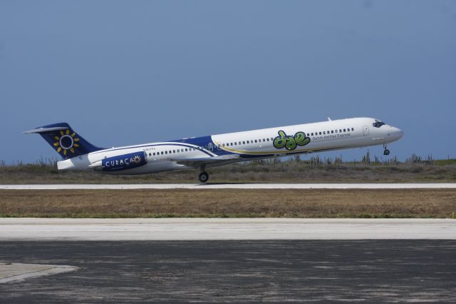 McDonnell Douglas MD-83 (N307FA)