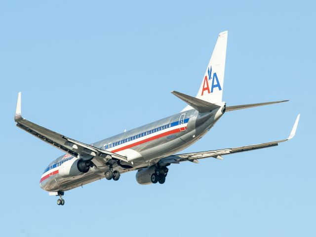 Boeing 737-900 (N958AN) - 2/9/2014