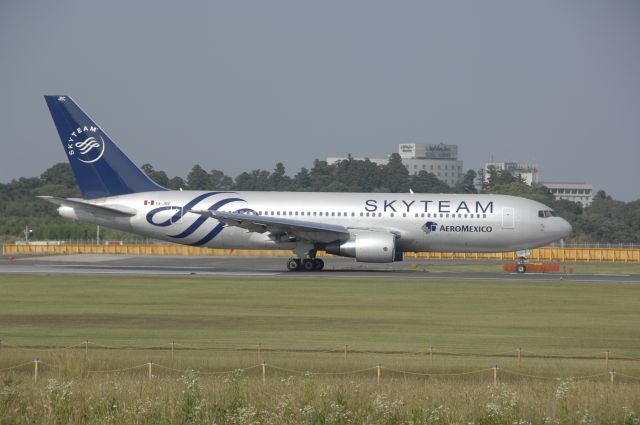 BOEING 767-300 (XA-JBC) - Departure at Narita Intl Airport 16R on 2010/6/12 Skyteam c/s